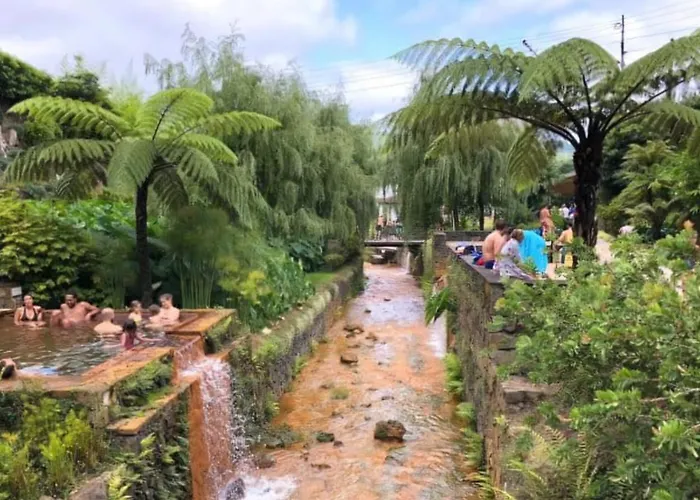Pés Verdes-Alojamento e Chá Ponta Delgada